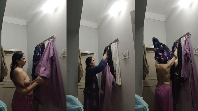 Bhabhi Changing Clothes – Hidden Captured Secretly Video