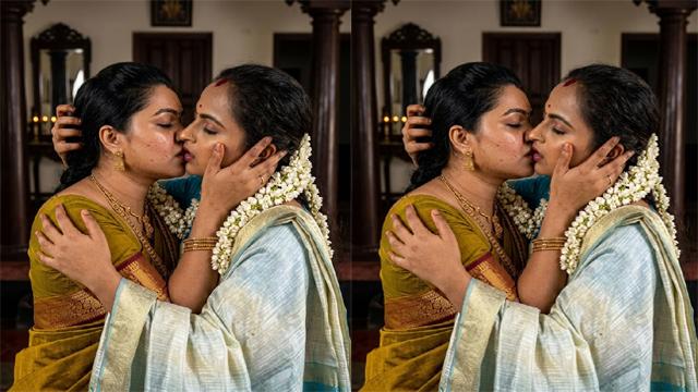 Lesbian Friend’s Enjoying Viral Video