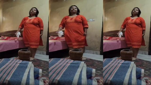 Tamil Big Ass Tanker Aunty Affair Leaked MMS Video
