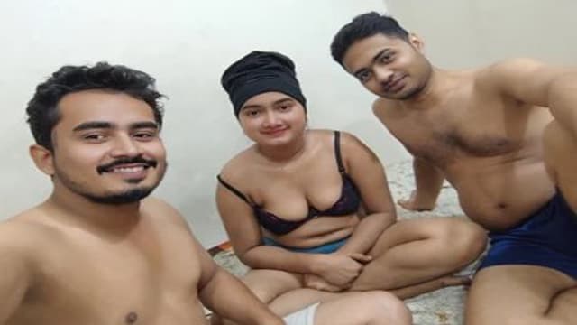 Desi Sexy Girl Shared Threesome Fucking Video